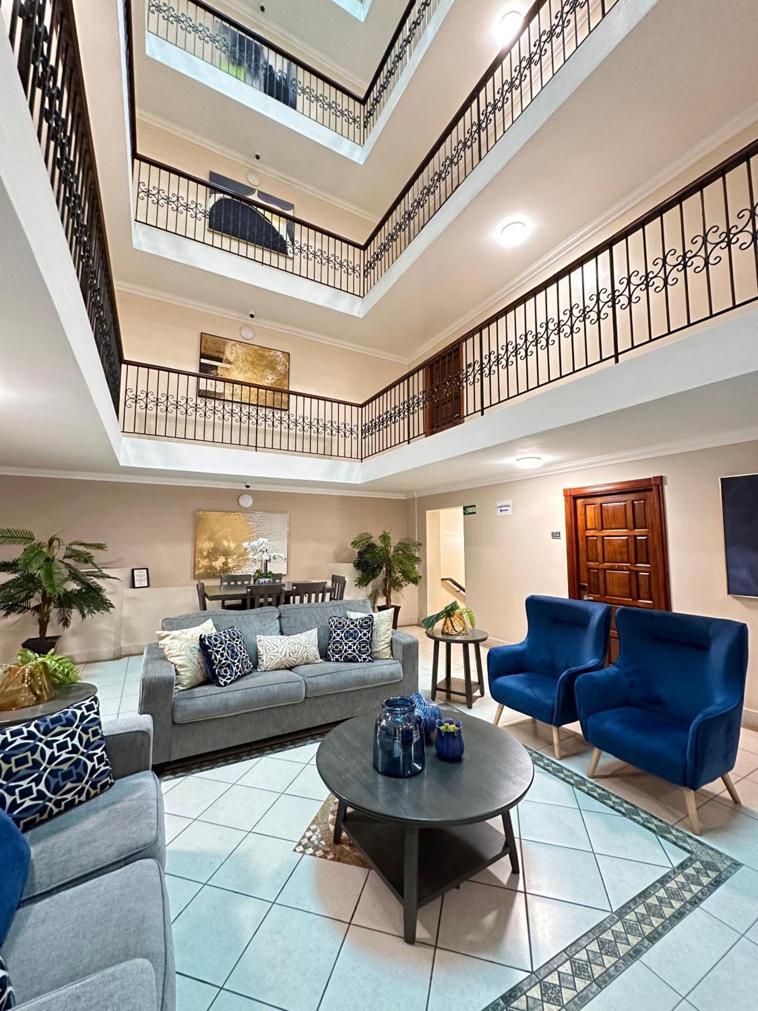 Hotel Andros Колон Экстерьер фото