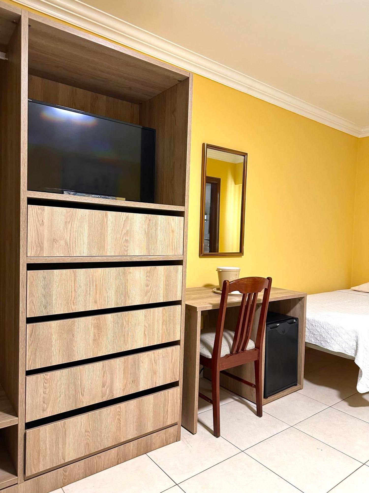 Hotel Andros Колон Экстерьер фото